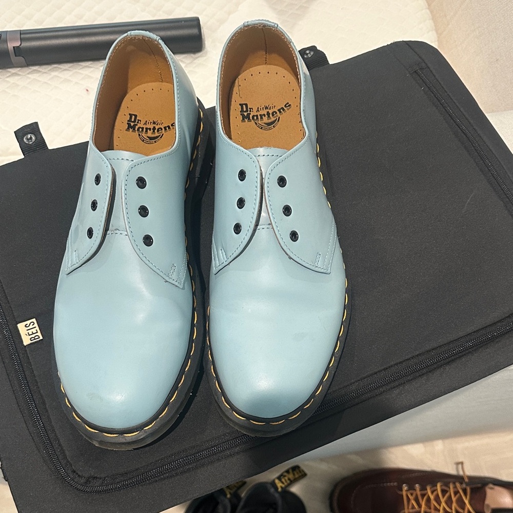 Dr. Martens Men's Smooth Leather 3-Eye Shoes in Light Blue